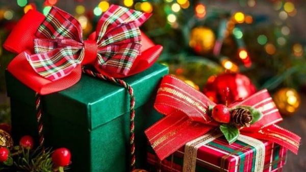 Новогодние подарки 2026: 15 необычных идей, которые удивят ваших близких